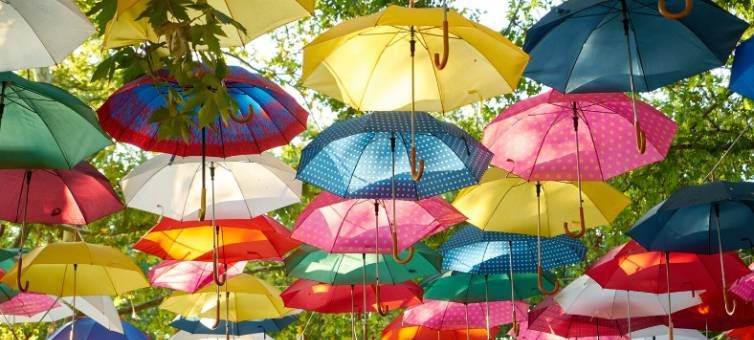 Parapluies colorés